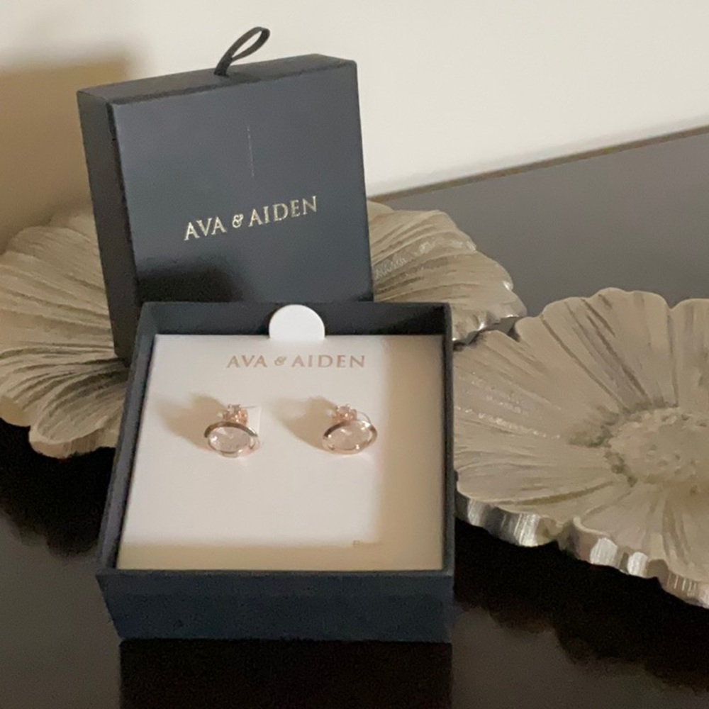 Ava & Aiden Rose Gold Earrings